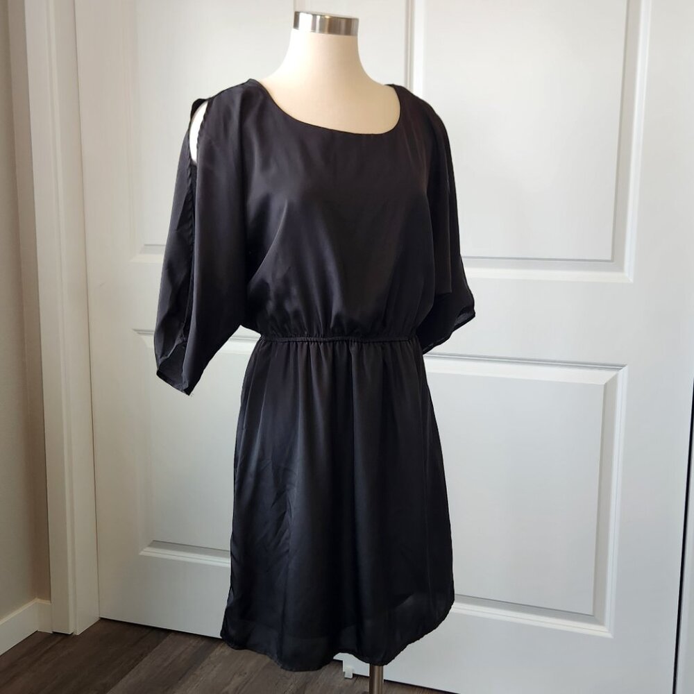 Studio Y Black Cold Shoulder Midi Dress Size M